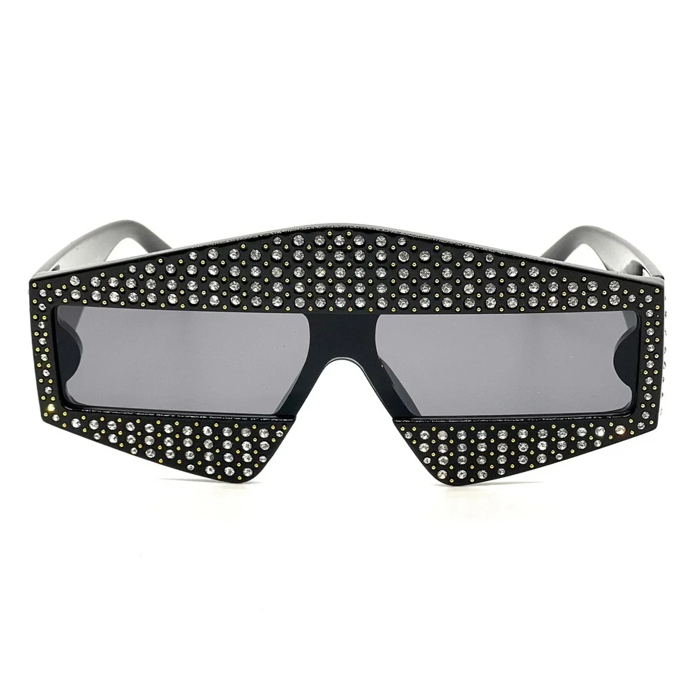 Men Sunglasses Bold Angular frame shape Diamond-shaped Rectangular Wide temples